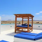 Eesha By Privilege Bay * La Oliva
