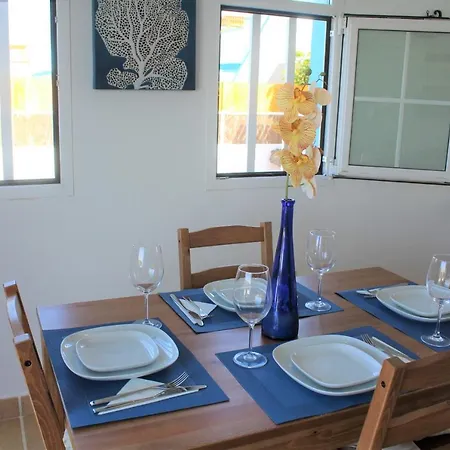 ヴィラ Eesha By Privilege Bay ラ・オリーバ