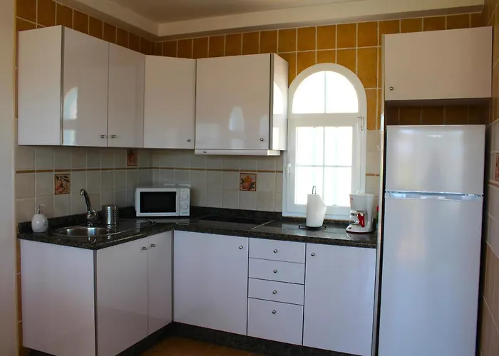 Villa Eesha By Privilege Bay *