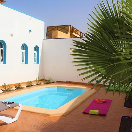 Villa Eesha By Privilege Bay *